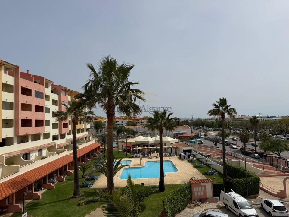 Apartamento T1 para Venda em Albufeira e Olhos de Água Foto 13