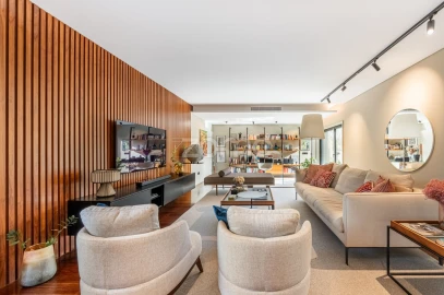 Escritório para Arrendamento em Lordelo do Ouro e Massarelos