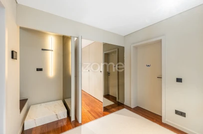 Escritório para Arrendamento em Lordelo do Ouro e Massarelos