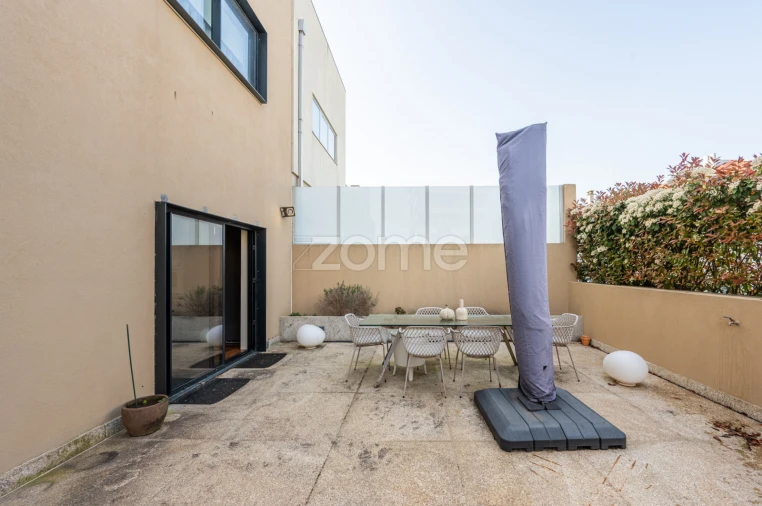 Escritório para Arrendamento em Lordelo do Ouro e Massarelos Foto 18