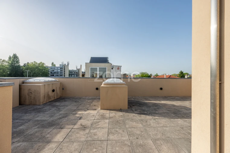 Escritório para Arrendamento em Lordelo do Ouro e Massarelos Foto 34