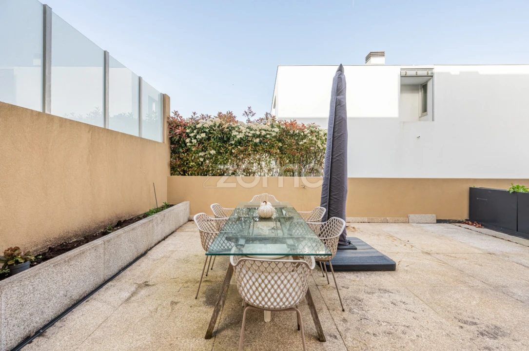 Escritório para Arrendamento em Lordelo do Ouro e Massarelos Foto 19