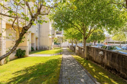 Apartamento T4 para Venda em Aldoar, Foz do Douro e Nevogilde