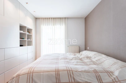 Apartamento T4 para Venda em Aldoar, Foz do Douro e Nevogilde