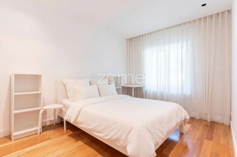Apartamento T4 para Venda em Aldoar, Foz do Douro e Nevogilde Foto 26