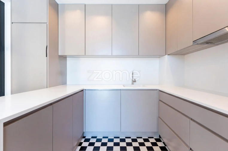 Apartamento T4 para Venda em Aldoar, Foz do Douro e Nevogilde Foto 12