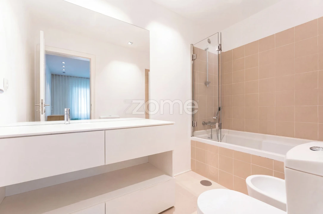 Apartamento T4 para Venda em Aldoar, Foz do Douro e Nevogilde Foto 28