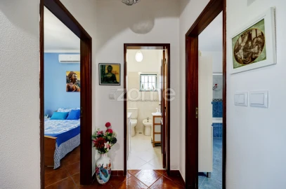 Moradia T3 para Venda em Longomel