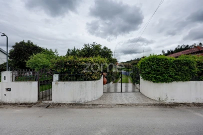 Moradia T3 para Venda em Longomel