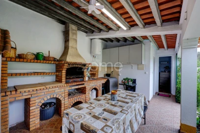 Moradia T3 para Venda em Longomel