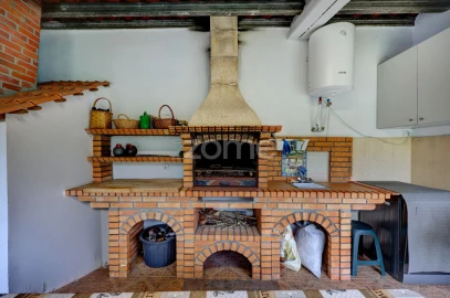 Moradia T3 para Venda em Longomel