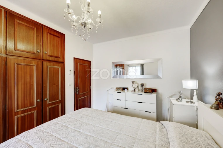 Moradia T3 para Venda em Longomel Foto 23