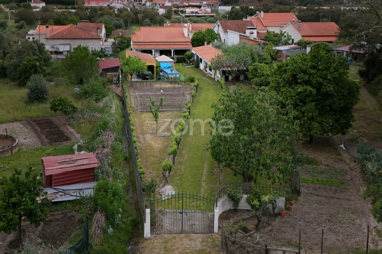 Moradia T3 para Venda em Longomel Foto 54