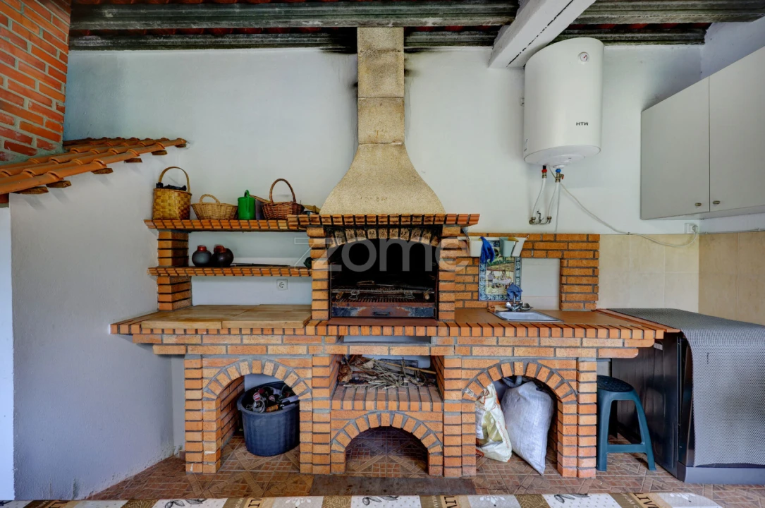 Moradia T3 para Venda em Longomel Foto 44