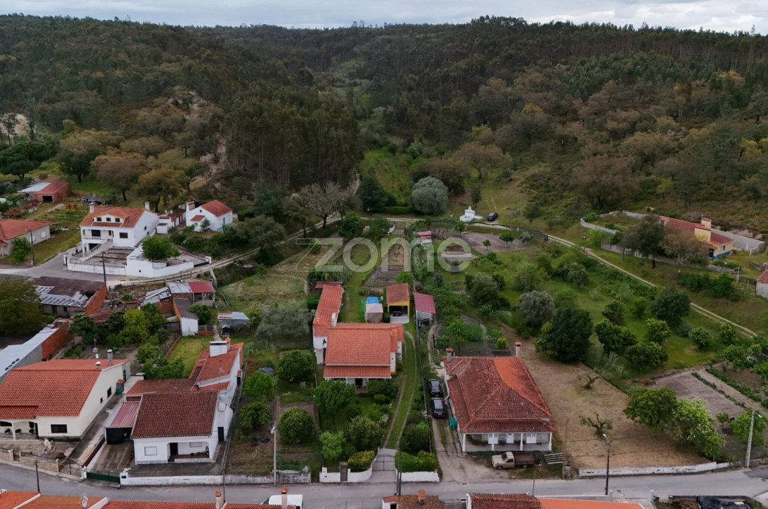 Moradia T3 para Venda em Longomel Foto 52