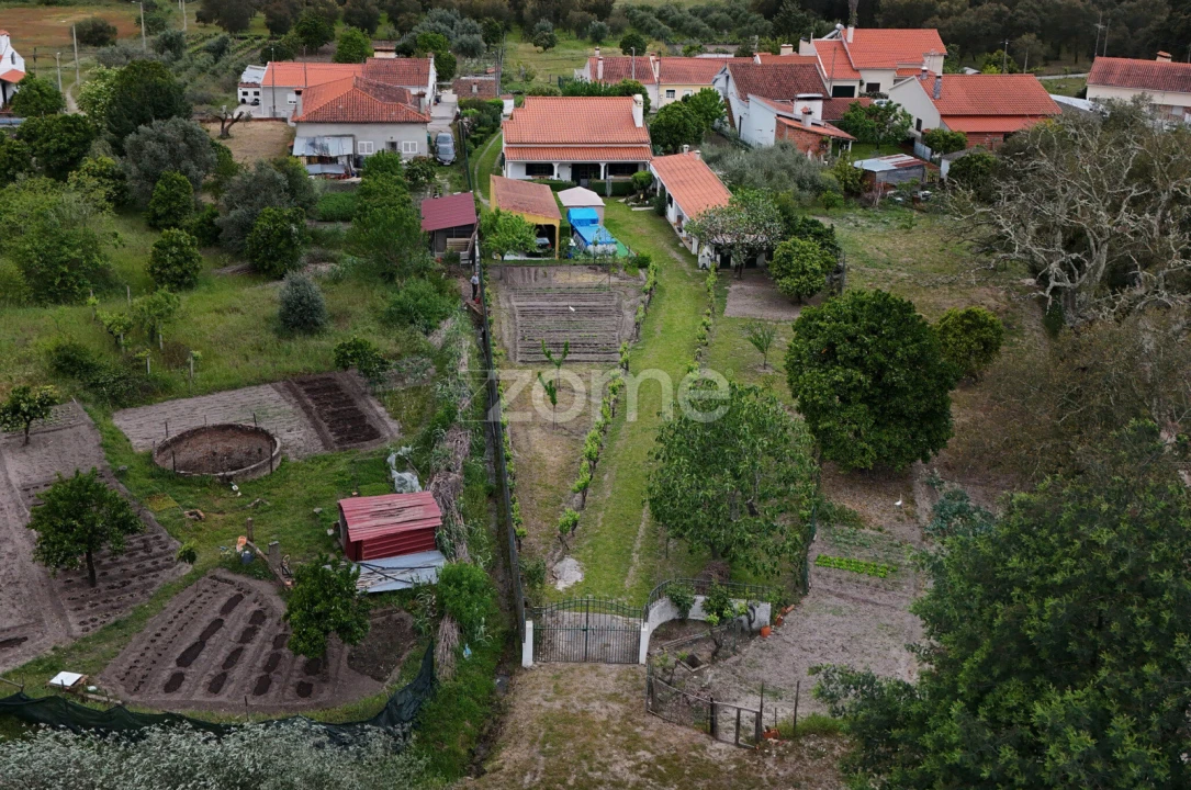 Moradia T3 para Venda em Longomel Foto 55