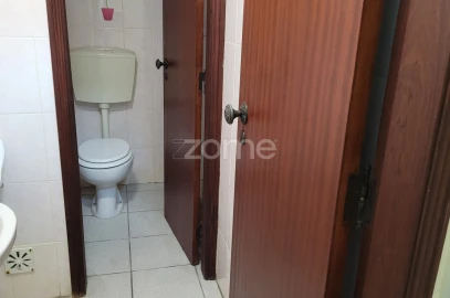 Negócio para Arrendamento em Almeirim