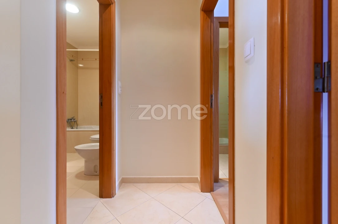 Apartamento T3 para Venda em Queluz e Belas Foto 13