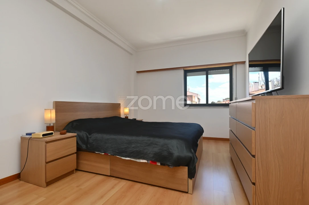 Apartamento T3 para Venda em Queluz e Belas Foto 7