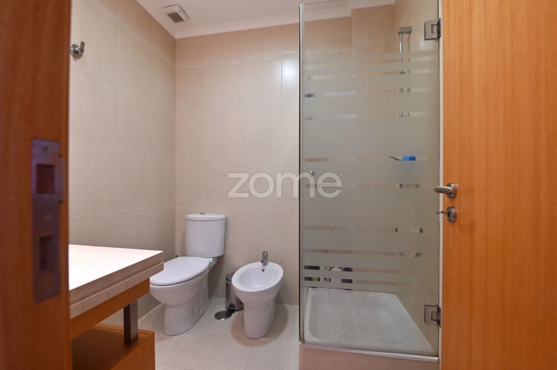 Apartamento T3 para Venda em Queluz e Belas Foto 9