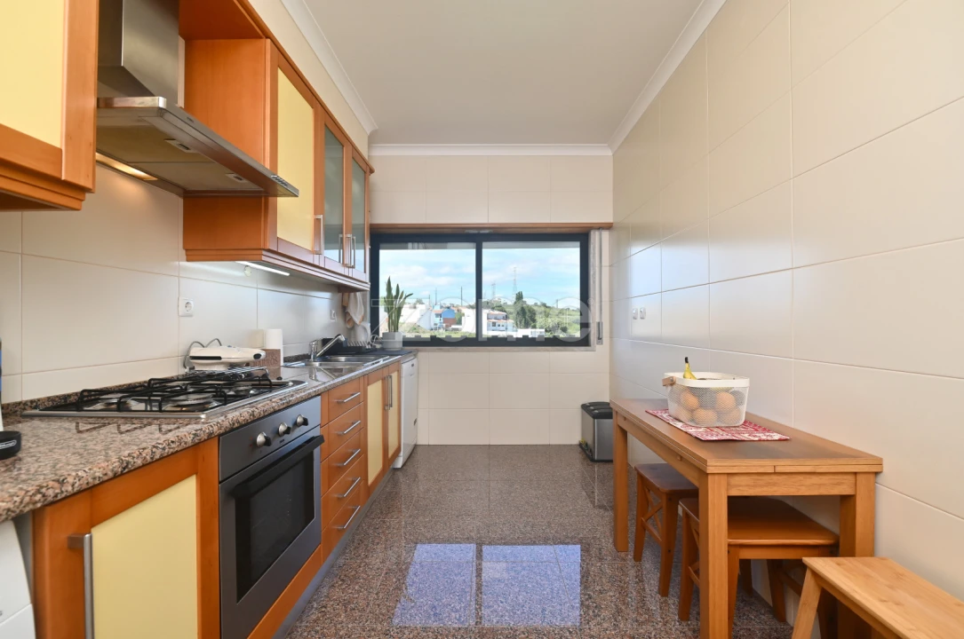 Apartamento T3 para Venda em Queluz e Belas Foto 18