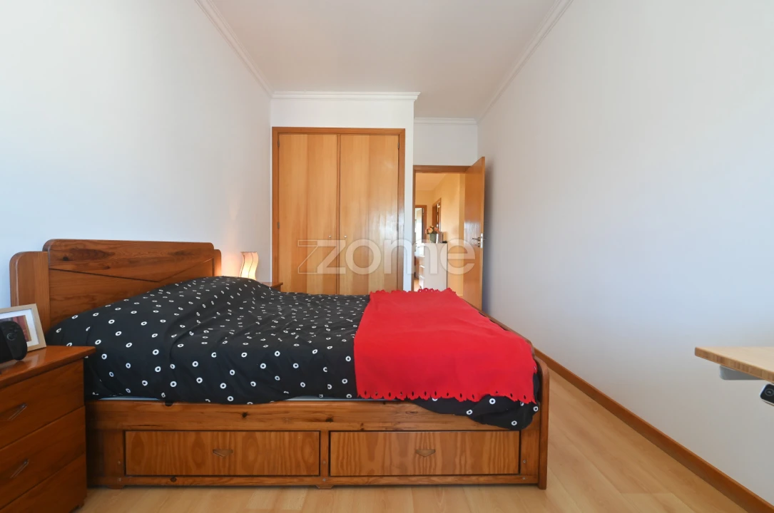 Apartamento T3 para Venda em Queluz e Belas Foto 12