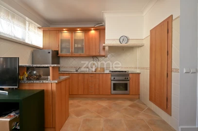 Apartamento T2 para Venda em Campo de Ourique
