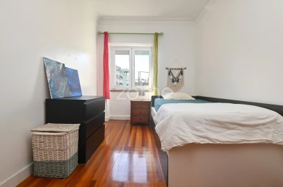 Apartamento T2 para Venda em Campo de Ourique