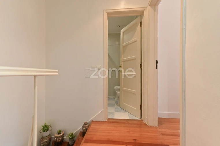 Apartamento T2 para Venda em Campo de Ourique Foto 7