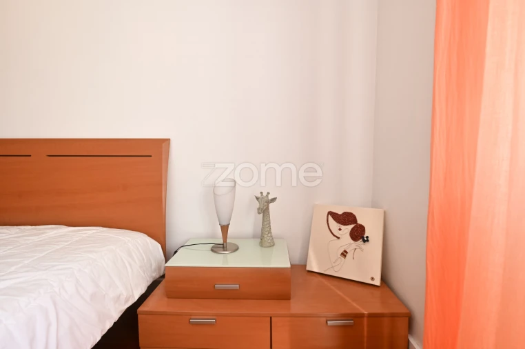 Apartamento T2 para Venda em Campo de Ourique Foto 14