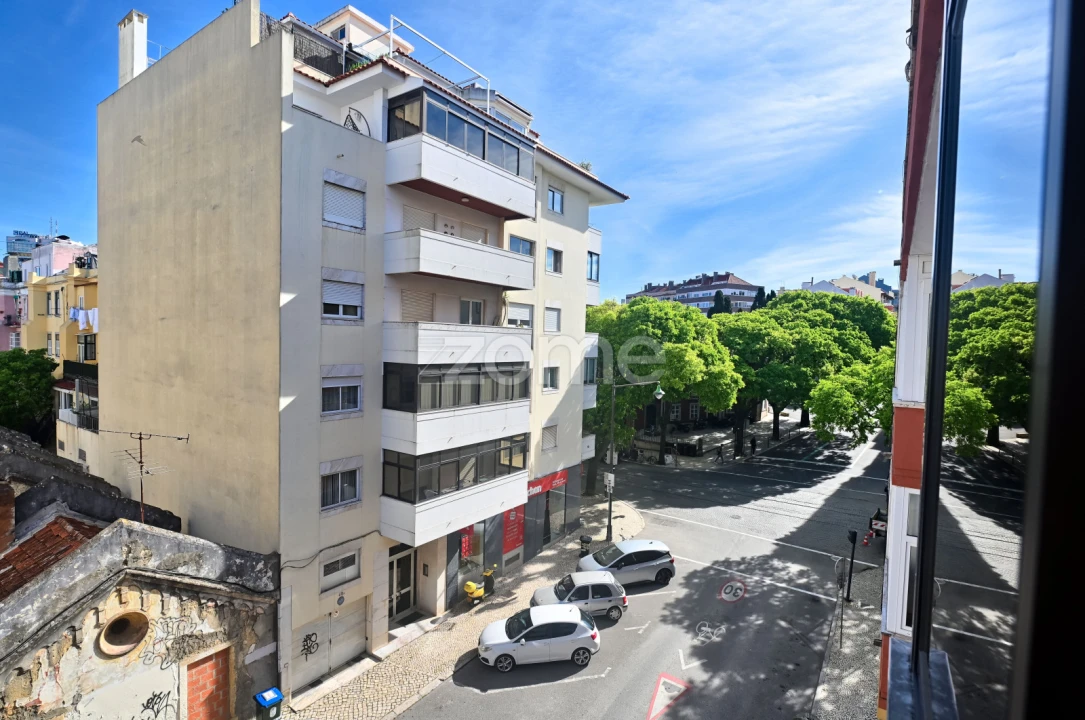 Apartamento T2 para Venda em Campo de Ourique Foto 18