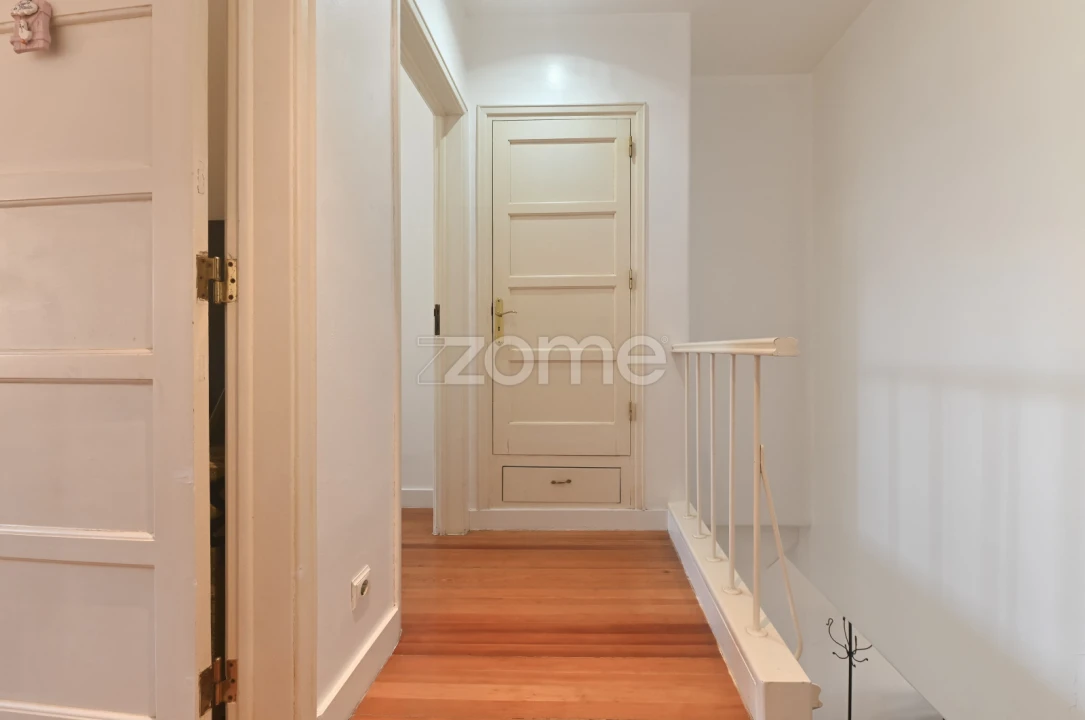 Apartamento T2 para Venda em Campo de Ourique Foto 11