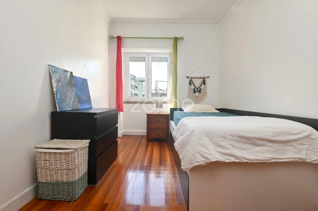 Apartamento T2 para Venda em Campo de Ourique Foto 13