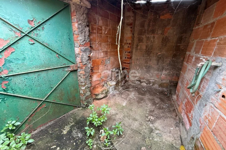 Moradia T3 para Venda em Ceira Foto 16