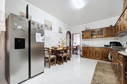 Moradia T6 para Venda em Pereira