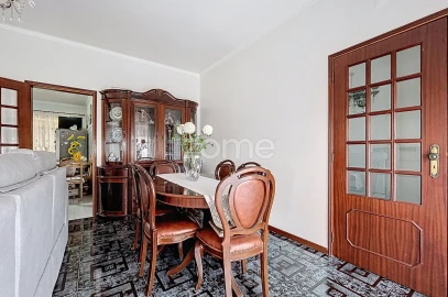 Moradia T6 para Venda em Pereira