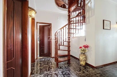 Moradia T6 para Venda em Pereira