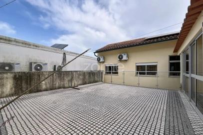 Moradia T6 para Venda em Pereira