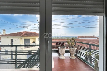 Moradia T6 para Venda em Pereira