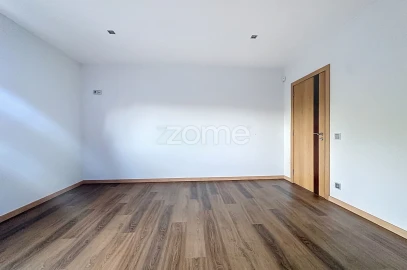 Moradia T6 para Venda em Buarcos