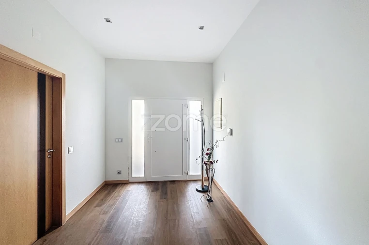 Moradia T6 para Venda em Buarcos Foto 2