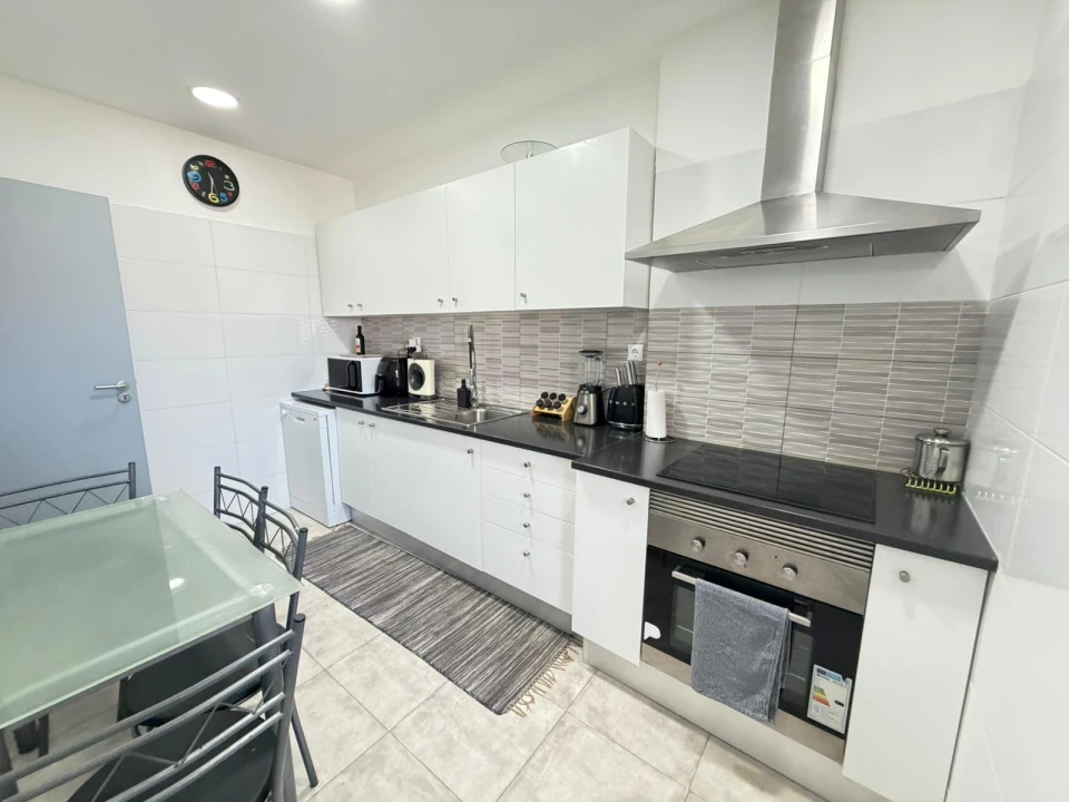 Apartamento T3 para Venda em Amora Foto 1