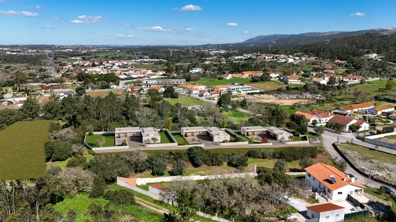 Moradia T3 para Venda em Turquel Foto 8