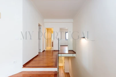 Moradia T4 para Venda em Loures