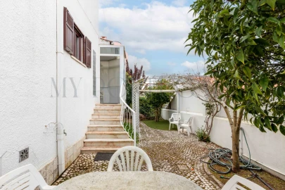 Moradia T4 para Venda em Loures