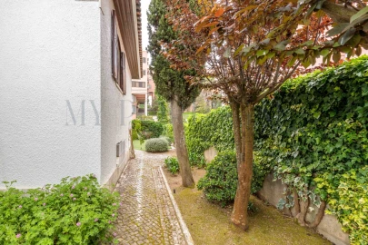 Moradia T4 para Venda em Loures