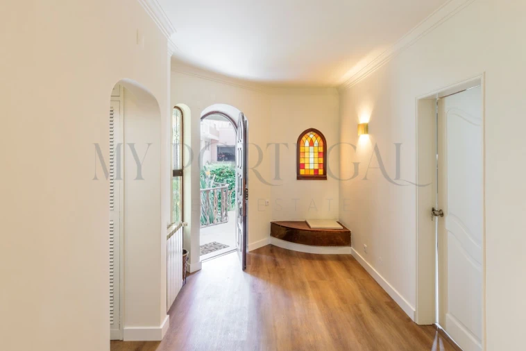 Moradia T4 para Venda em Loures Foto 25