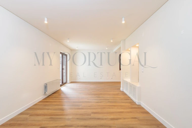 Moradia T4 para Venda em Loures Foto 27