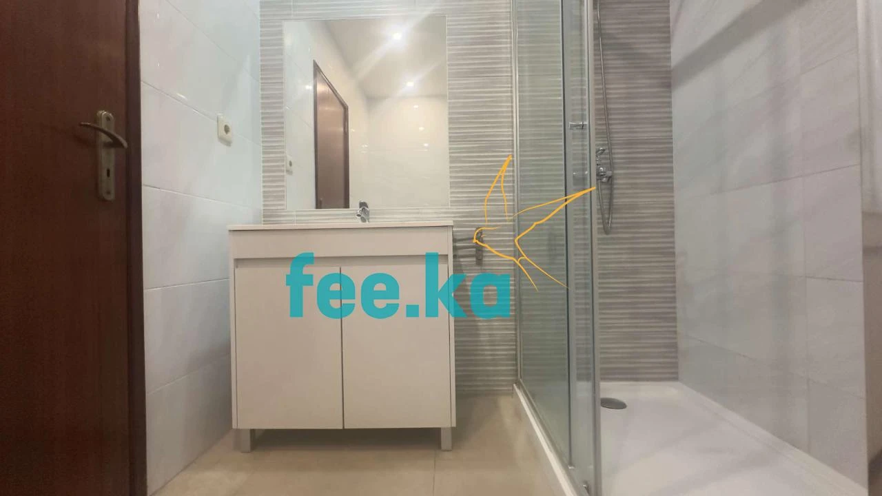 Apartamento T3 para Arrendamento em Castelo Branco Foto 22