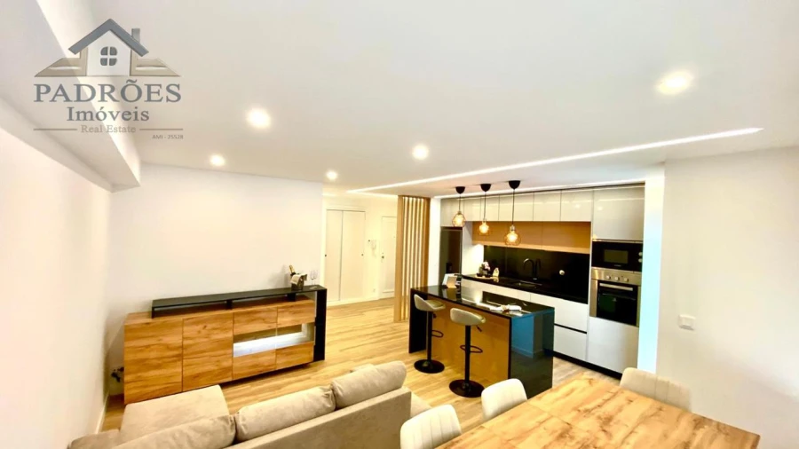 Apartamento T3 para Venda em Cidade da Maia Foto 3